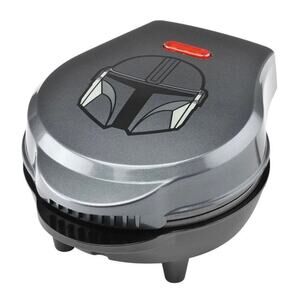Star‎ Wars Mandalorian Mini Waffle Maker